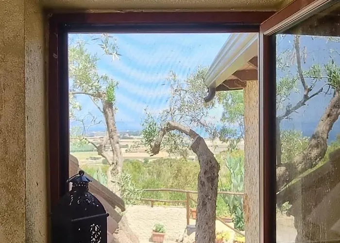 Alojamento de Acomodação e Pequeno-almoço Mare Calabria 3*