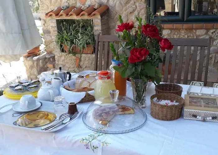 Alojamento de Acomodação e Pequeno-almoço Mare Calabria